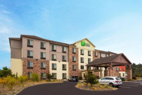 Отель Holiday Inn Express Newport, an IHG Hotel  Ньюпорт